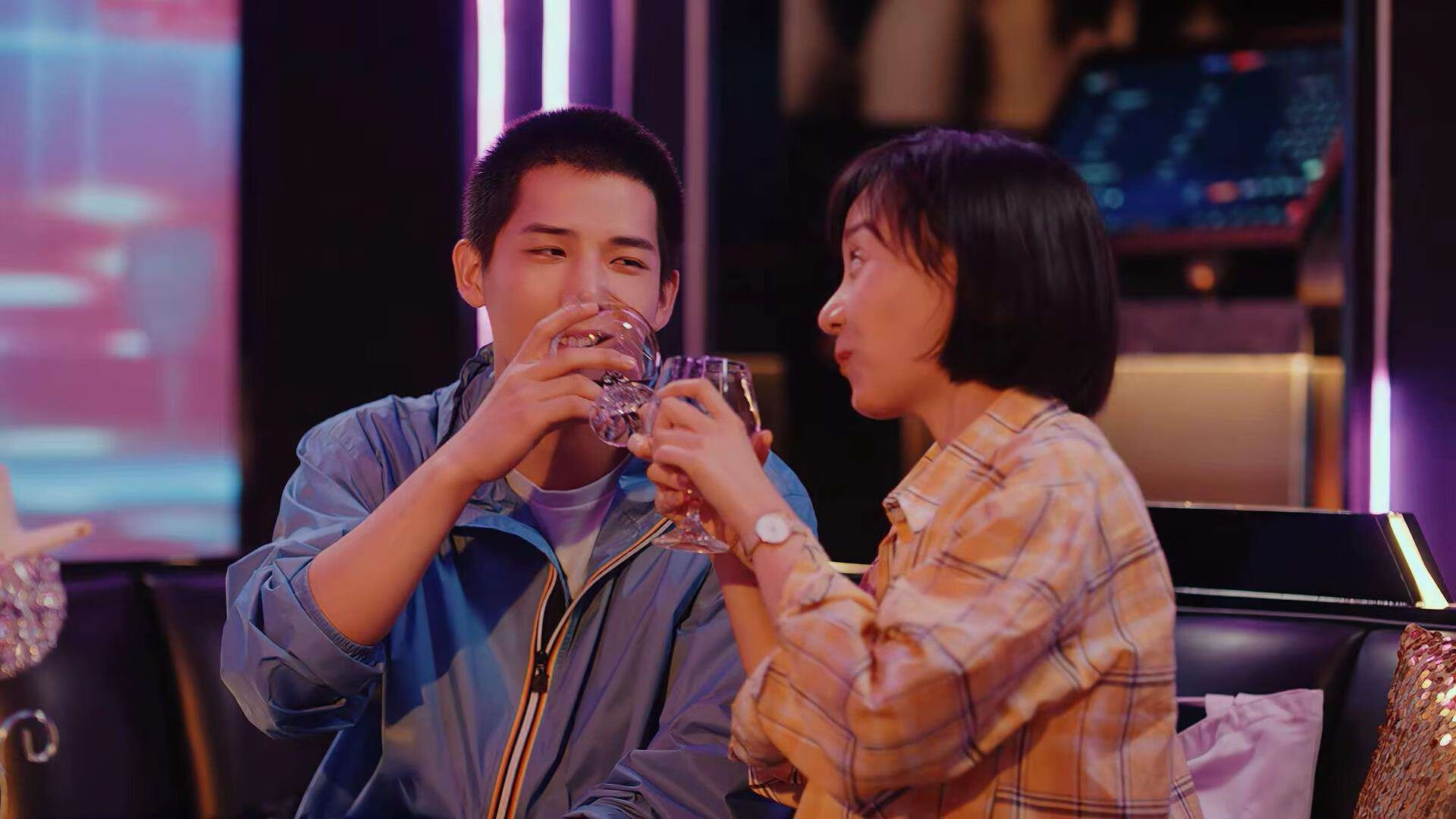 九游娱乐APP-塞尔维亚淘汰希腊，篮球世锦赛中约基奇砍下大号两双，塞尔维亚篮球nba