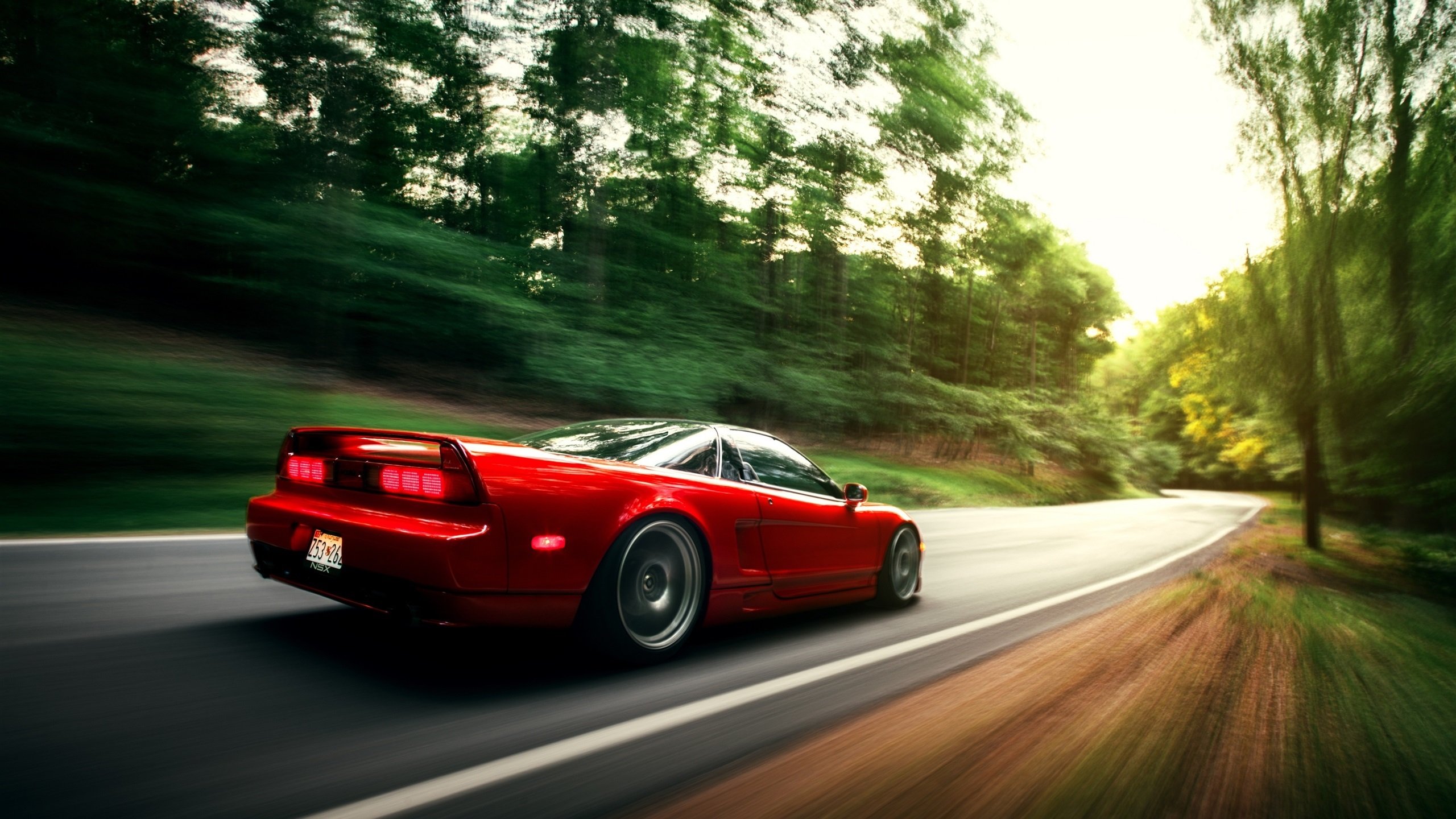 柏林联队主场力克对手,赢得关键三分,柏林联合对