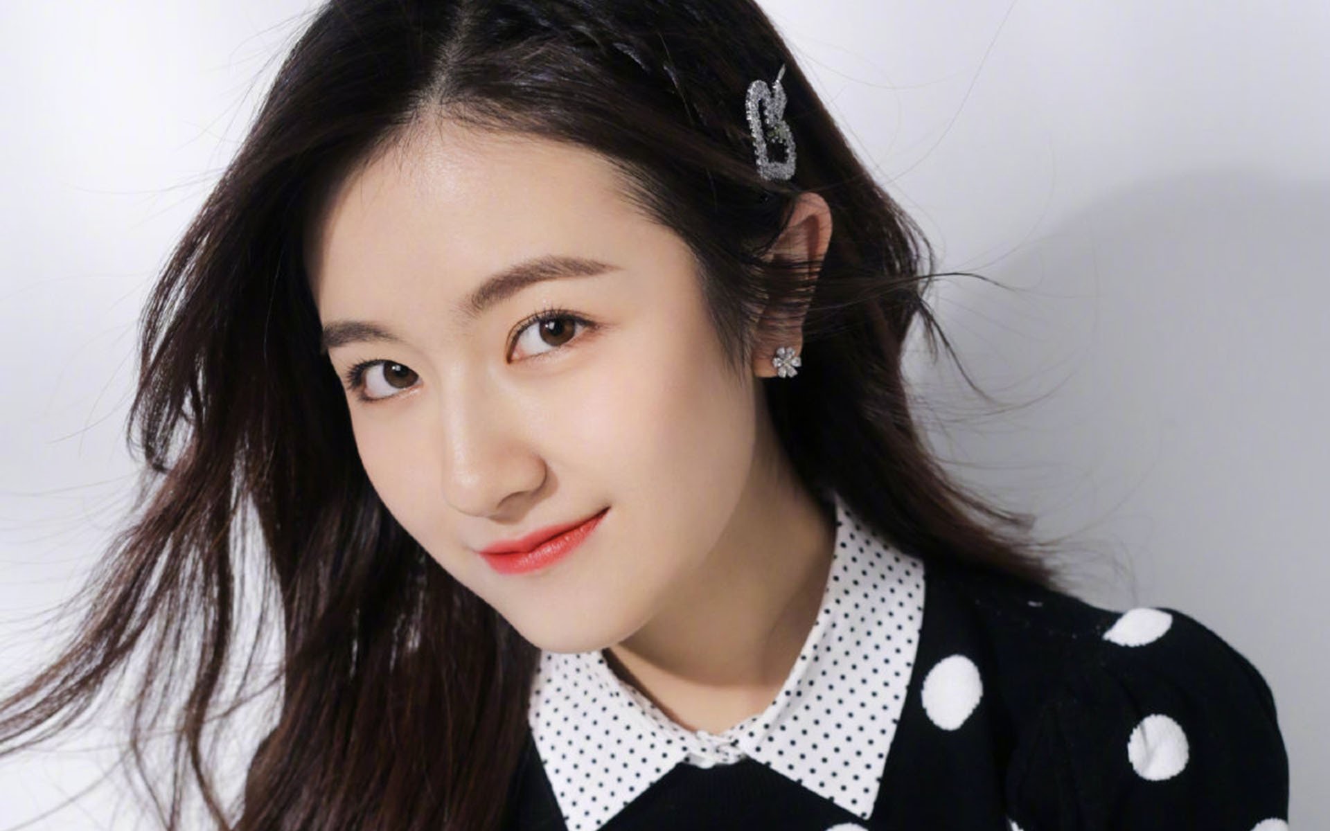 九游app下载中心-中国男篮全员积极参与公益活动，中国男篮国家队赞助商